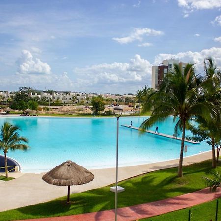 Departamento En Cancun Con 7 Albercas Tipo Playa Y Laguna Εξωτερικό φωτογραφία