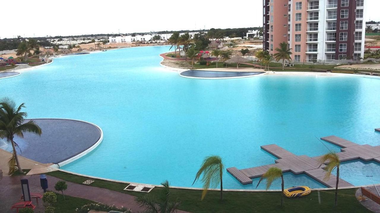 Departamento En Cancun Con 7 Albercas Tipo Playa Y Laguna Εξωτερικό φωτογραφία